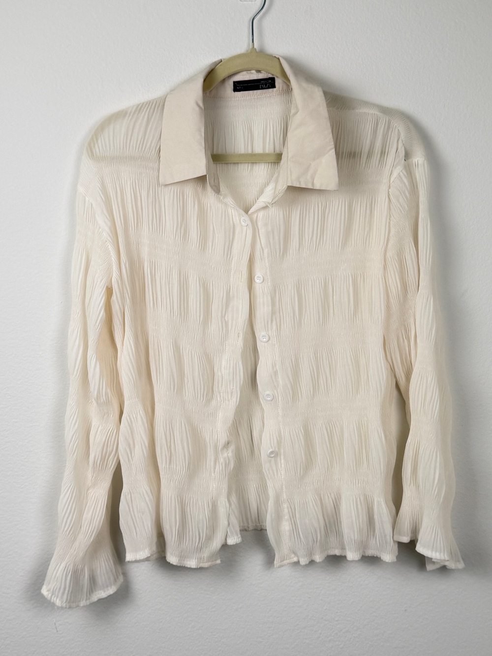 Women's Cream Textured Button-Up Blouse